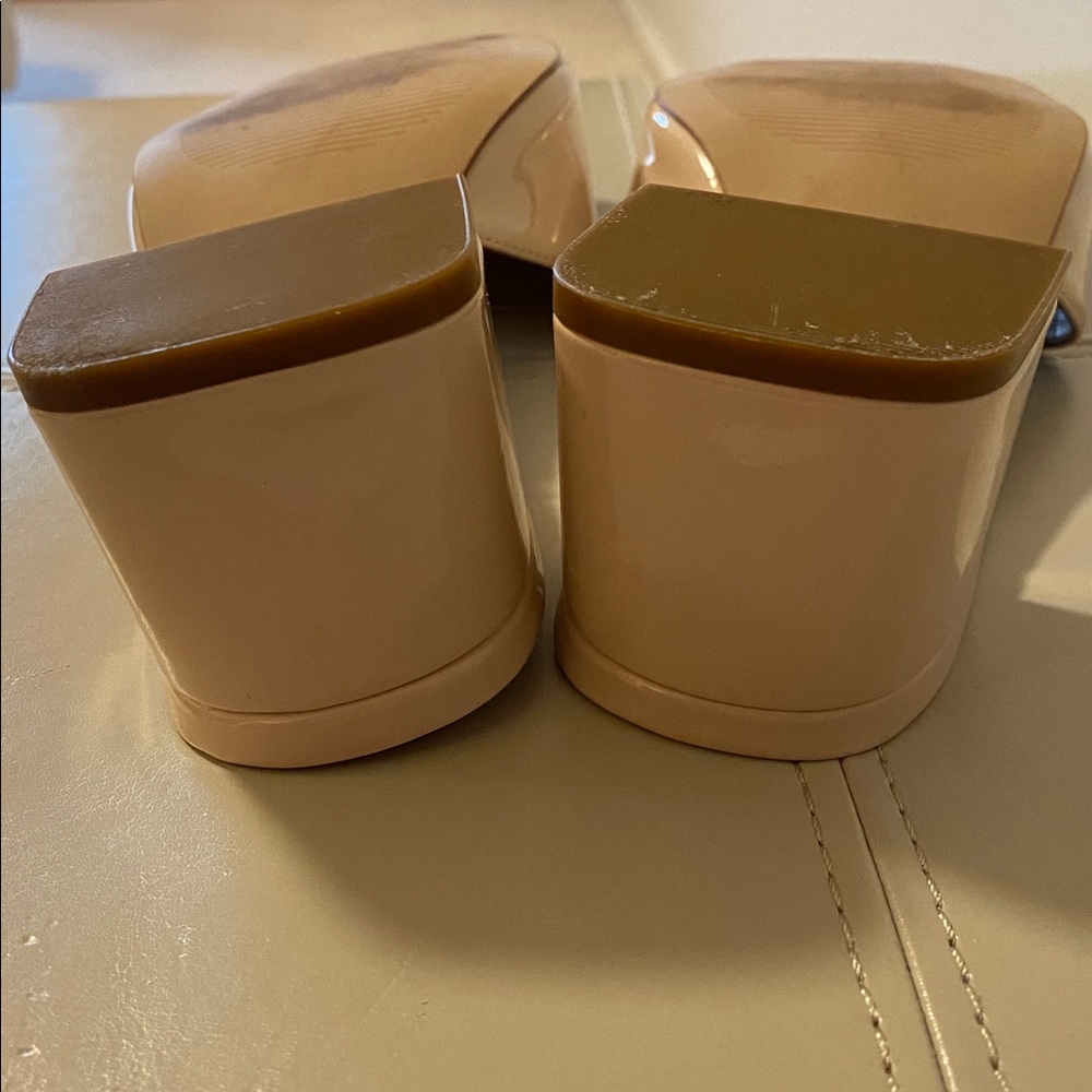 Ann Taylor Nude Beige Block Heel Mules Size 7 M - Picture 7 of 7